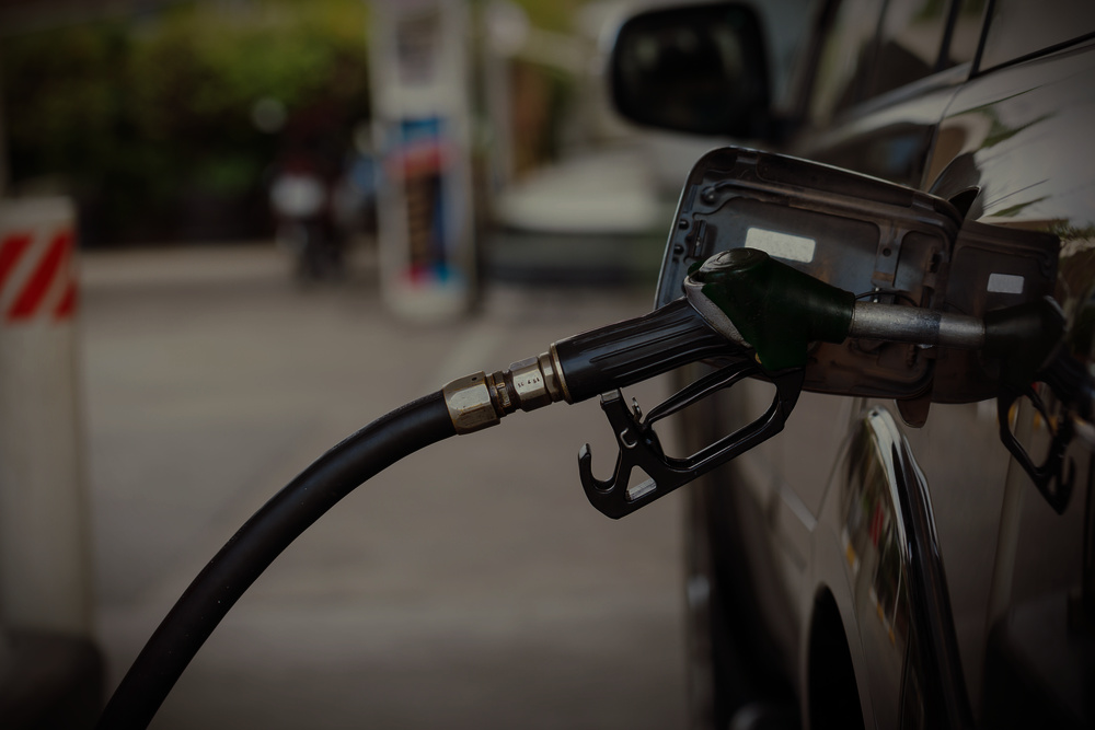 7 Tips for Saving Money at the Pump